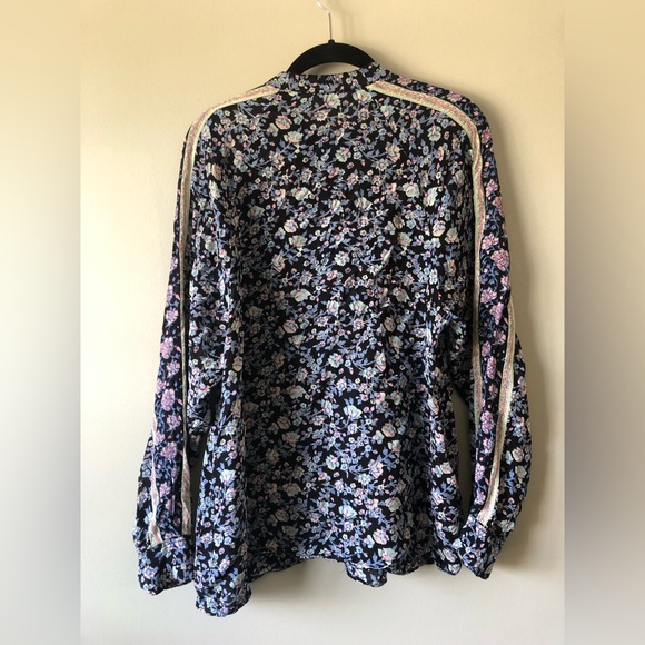 Free People | Skyway Drive Floral Long Sleeve Blouse 🌚🪻🌸 - Picture 2 of 4